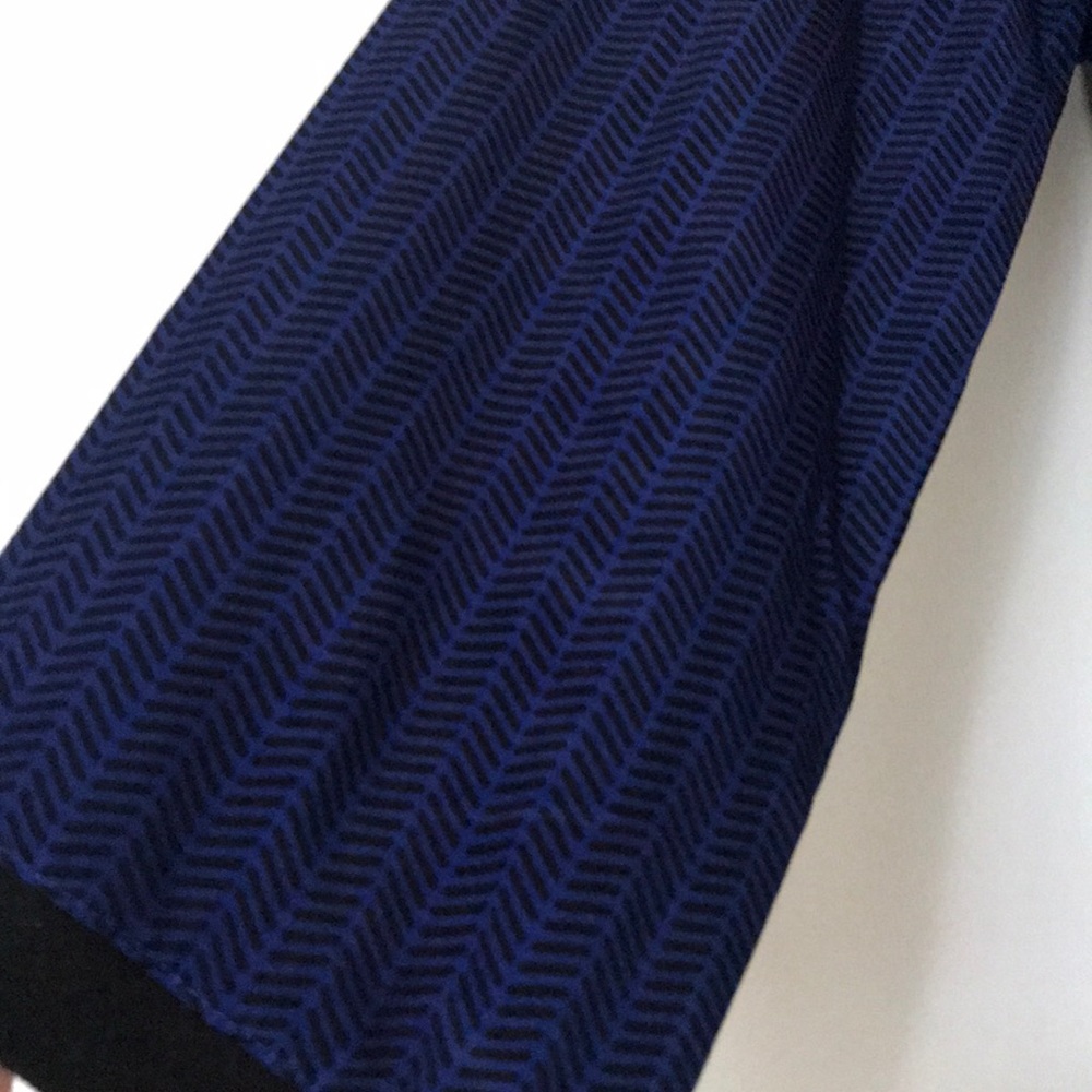 Chevron patterned black and blue Old Navy dress - Picture 3 of 5